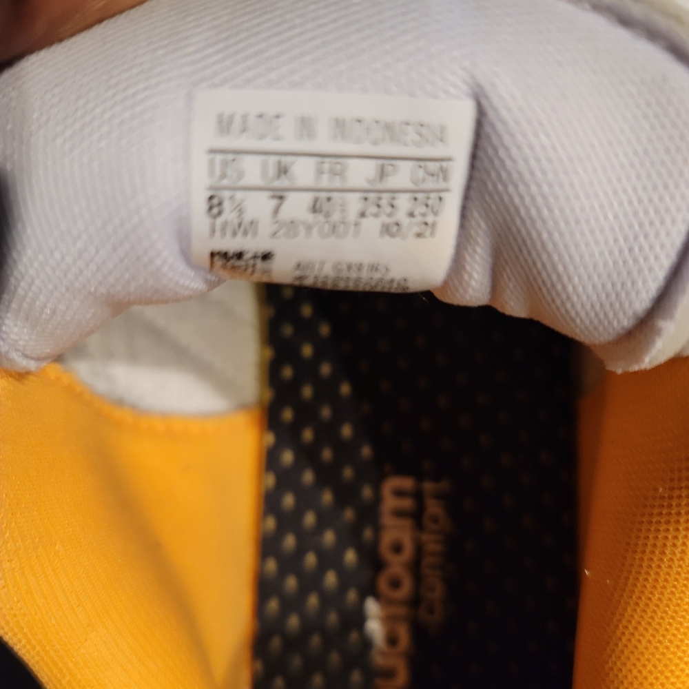 ADIDAS - Picture 6 of 6